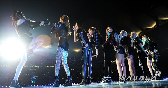 21 idol groups perform at the &rsquo;2013 Dream Concert&rsquo;