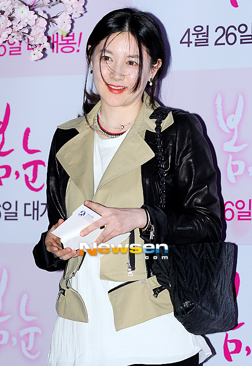 Lee Young-ae coming back with &quot;Dae Jang Geum 2&quot;?