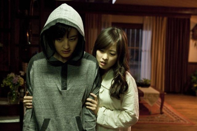 new stills and videos for the upcoming Korean movie &quot;Don't Click&quot;