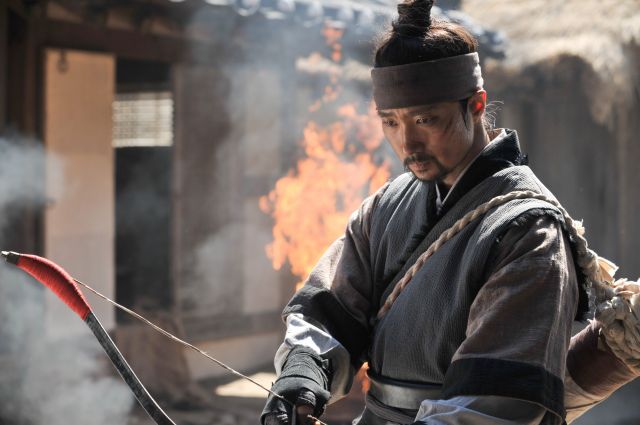 new stills and video for the Korean movie &quot;Arrow, The Ultimate Weapon&quot;