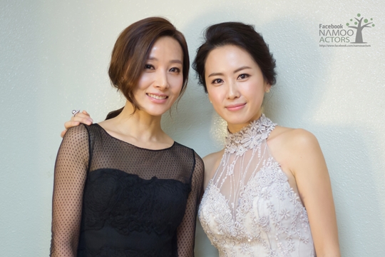 Do Ji-won and Hong Eun-hee meet